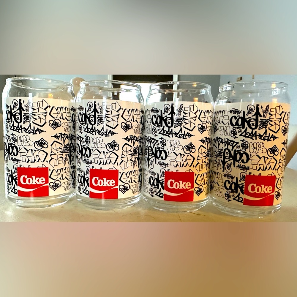 Coca Cola Graffiti Can Glasses 16 oz Set Of 4